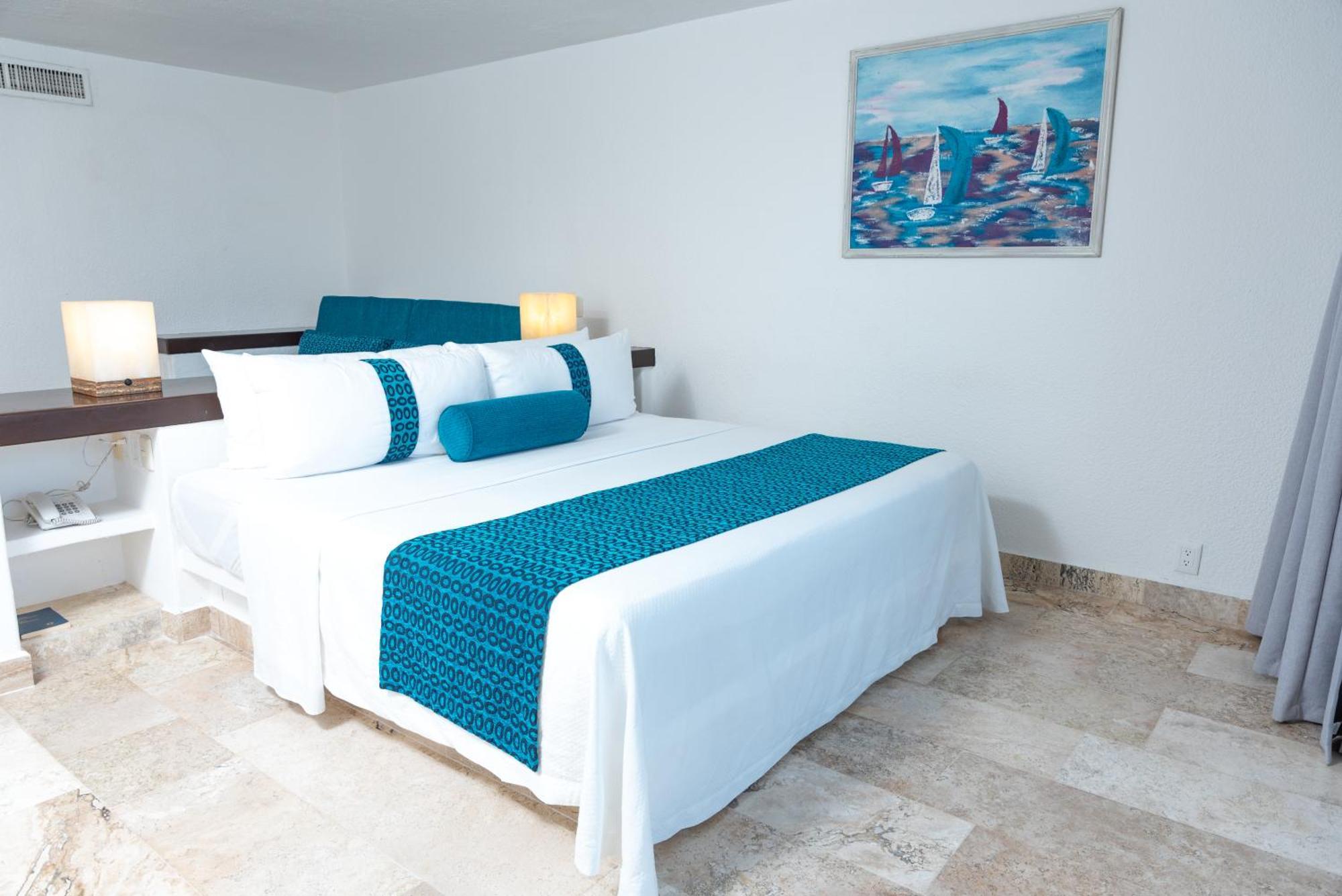 Ritz Acapulco All Inclusive Eksteriør billede A bedroom at the hotel